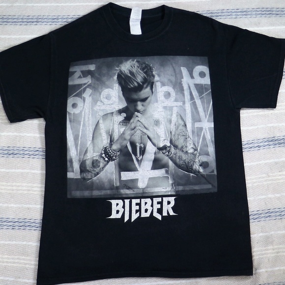 Justin Bieber Tops - Justin Bieber PURPOSE TOUR Front Back Tee Shirt Size MEDIUM